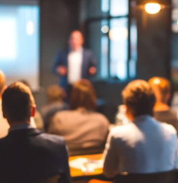 Capital raising and investment advisory services – Moore Australia