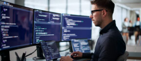 Technology sector outlook driven by AI investment and digital transformation in the latest Moore Thrive Index